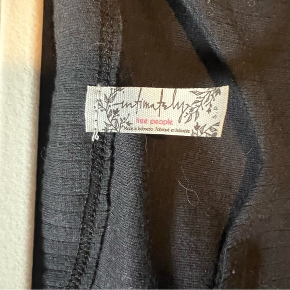 Free People Ribbed Bardot V-Neck Bodysuit in Black Size Small - Picture 10 of 11